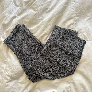Super cropped 17” lulu legging